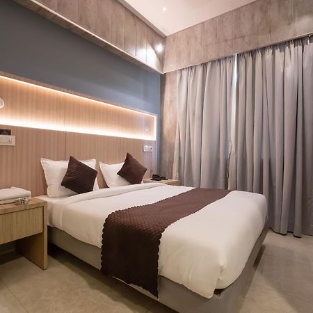Hotel Grand Seasons- Navi Mumbai Dış mekan fotoğraf