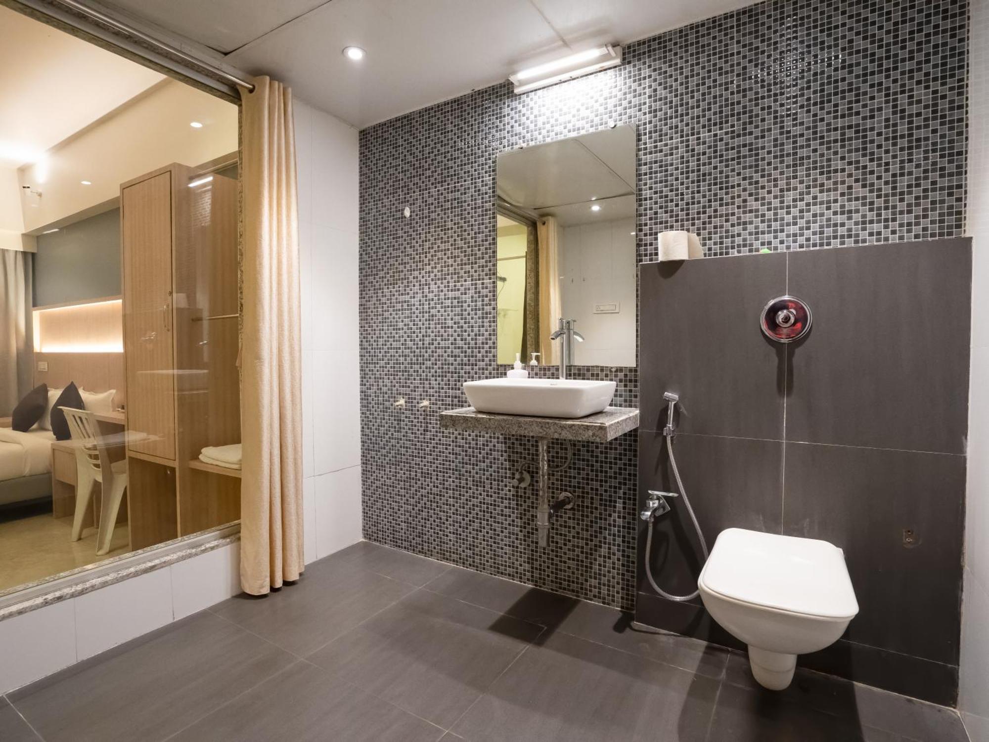 Hotel Grand Seasons- Navi Mumbai Dış mekan fotoğraf