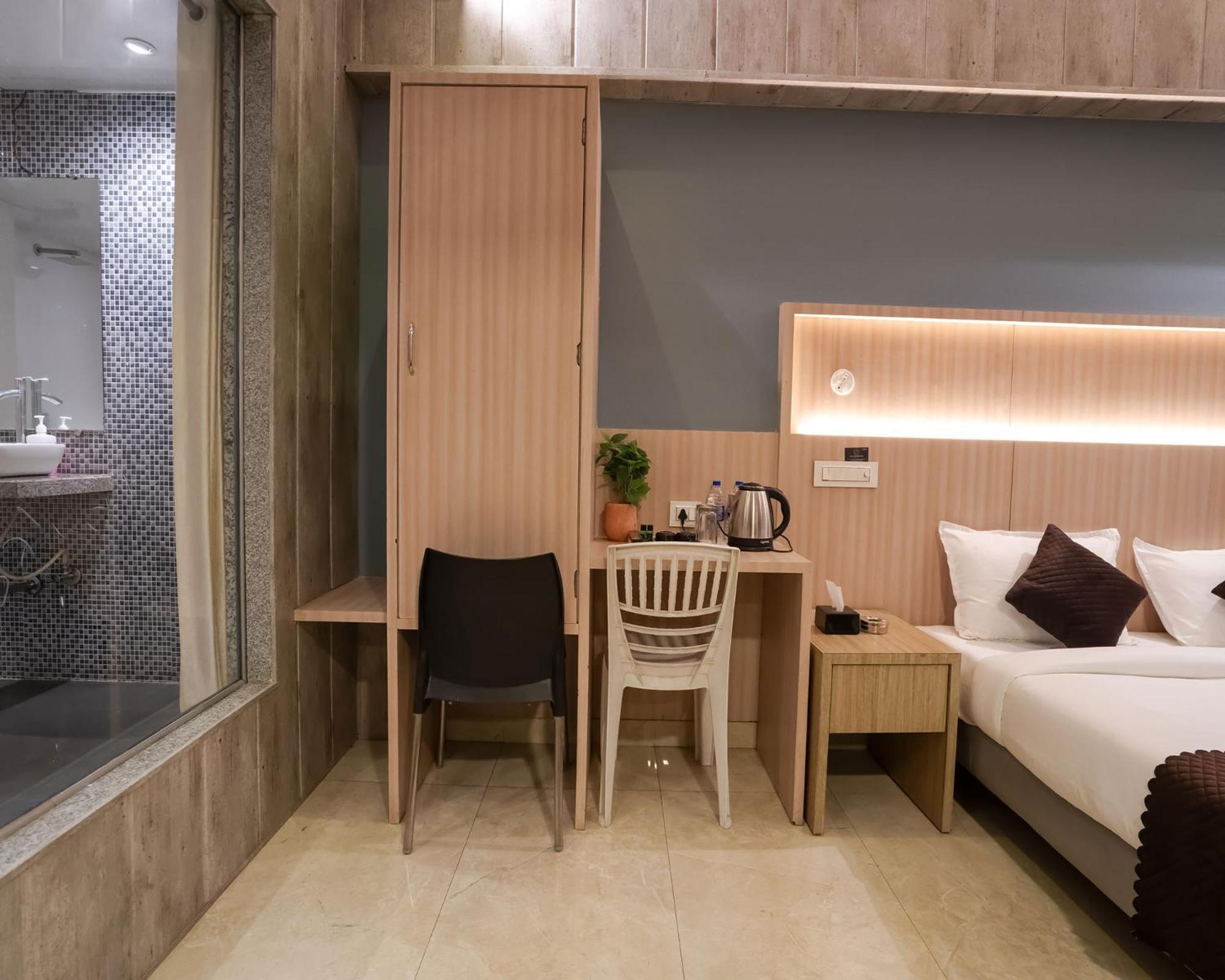 Hotel Grand Seasons- Navi Mumbai Dış mekan fotoğraf