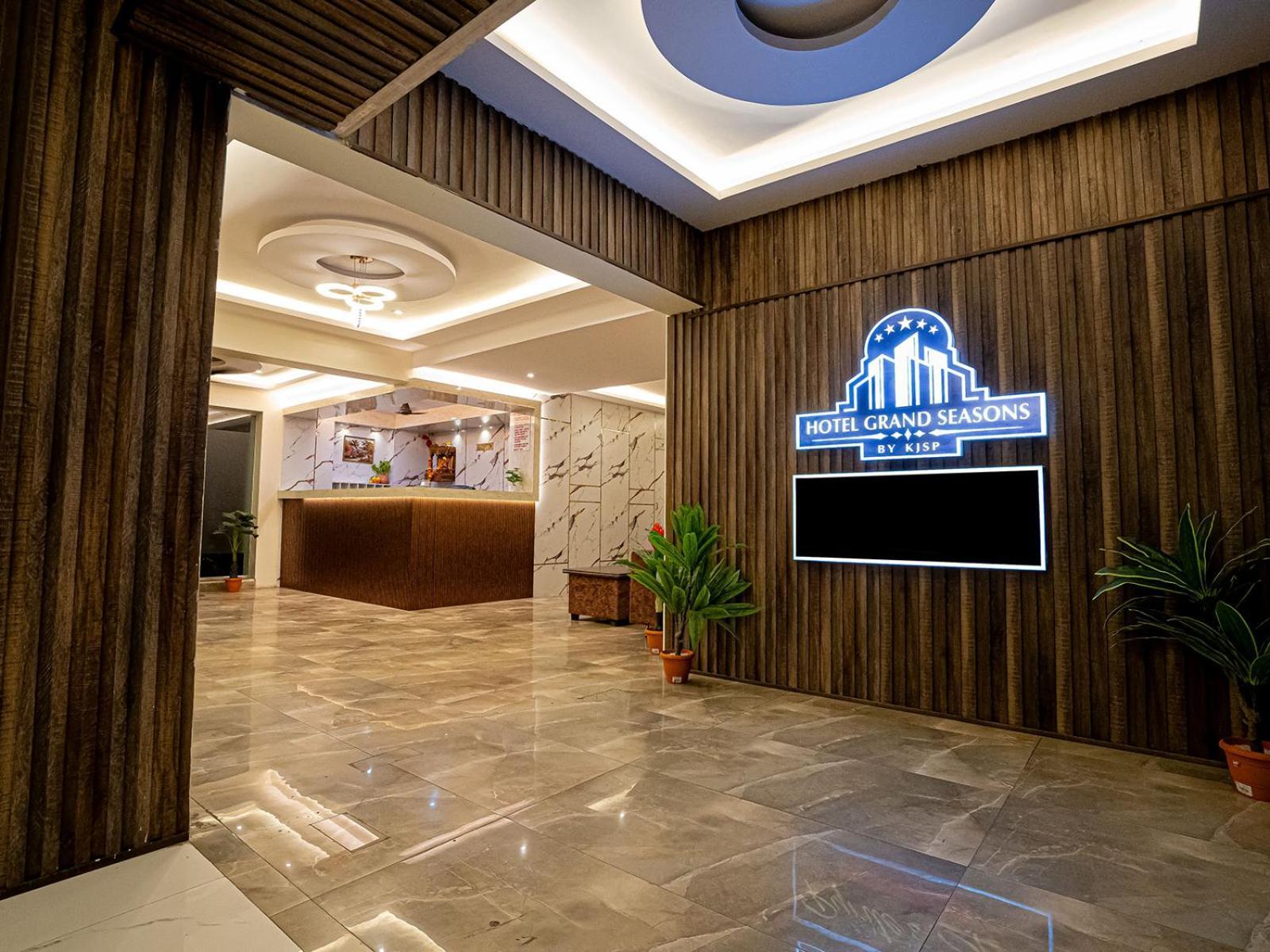 Hotel Grand Seasons- Navi Mumbai Dış mekan fotoğraf